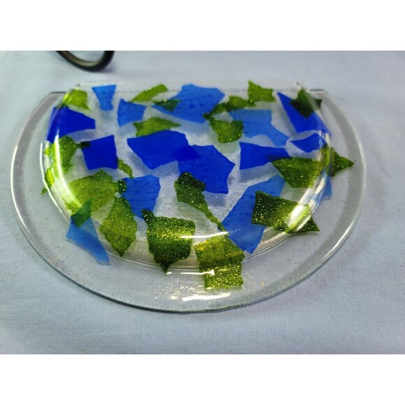 Unusual Shape Flower Vase Vintage RARE Hand Crafted Glass Flower - Picture 8 of 9